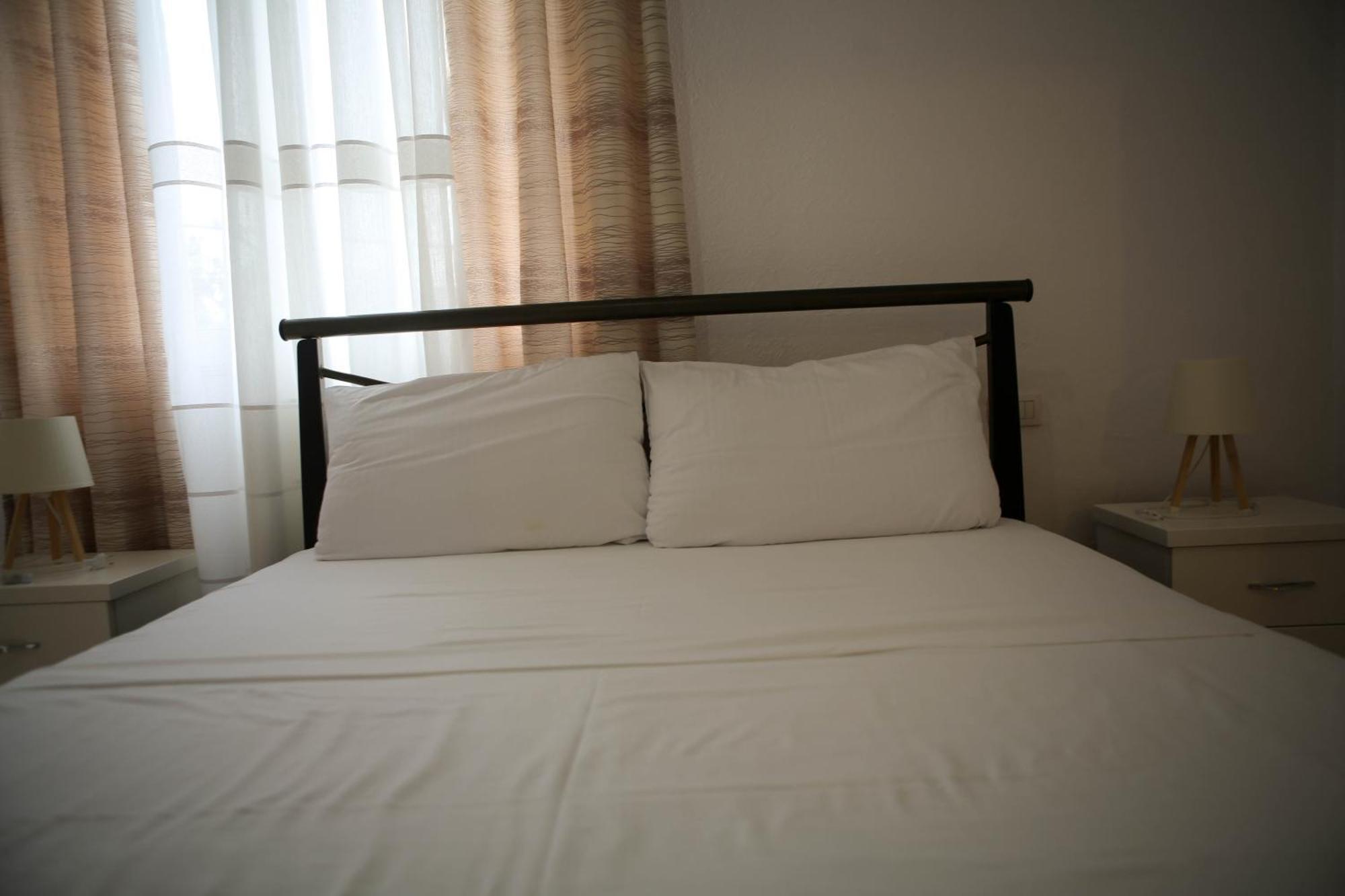 Apartment Jani Саранде Екстериор снимка