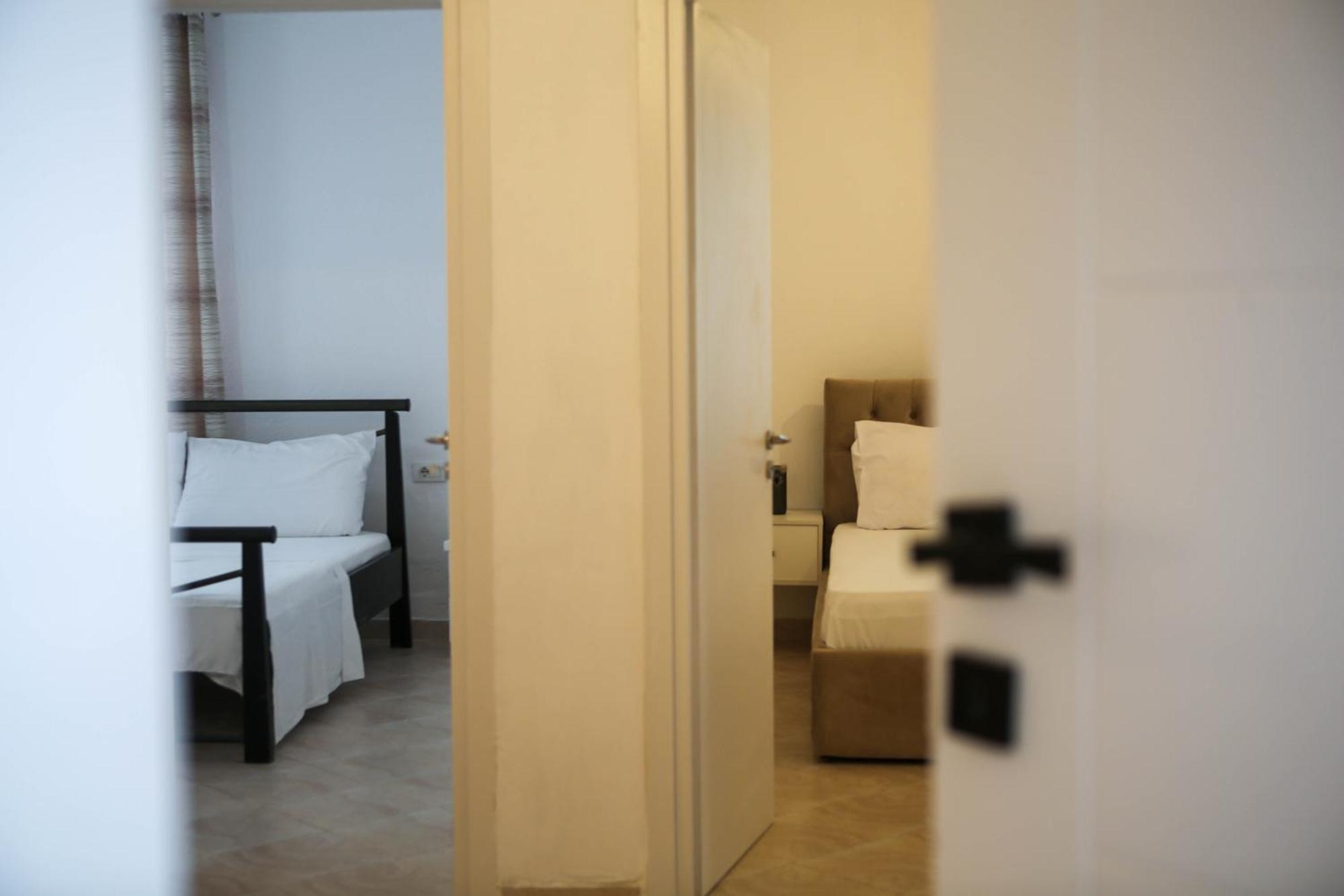 Apartment Jani Саранде Екстериор снимка