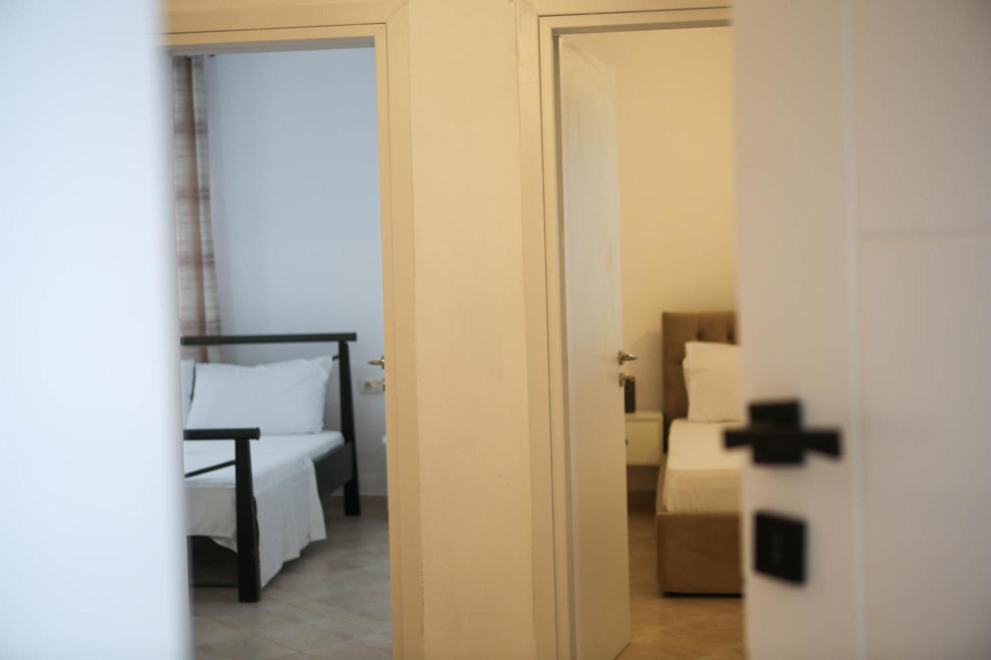 Apartment Jani Саранде Екстериор снимка